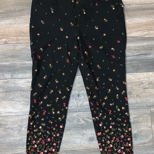Old Navy Pixie Pant